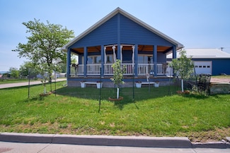 1009 E St, Edgemont, SD 57735