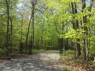 0 Oak Orchard On the Lake Unit R1118876, Albion, NY 14411