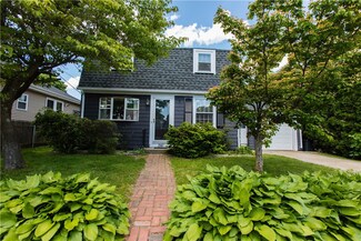 241 Beckwith St, Cranston, RI 02910