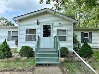 4912 Bacon Rd, Jackson, MI 49201