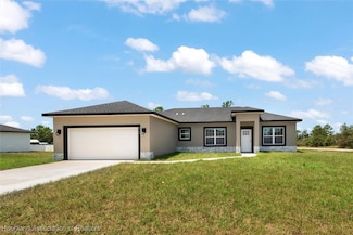 4735 San Ignacio Dr, Sebring, FL 33872
