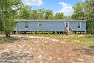 4724 N Forest Lake Dr, Hernando, FL 34442