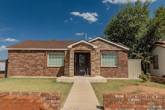 517 West St, Clovis, NM 88101