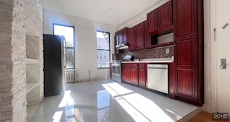 842 Bushwick Ave Unit 2L, Bushwick, NY 11221
