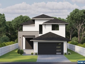 17 Wight Place, Tenafly, NJ 07670