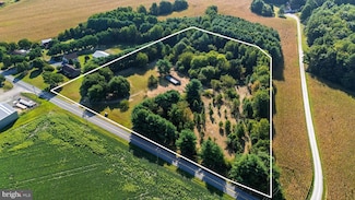 3182 Gun and Rod Club Rd, Houston, DE 19954