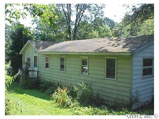 7331 Truxton Tully Rd, Tully, NY 13159