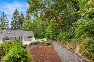 8324 Springridge Rd NE, Bainbridge Island, WA 98110