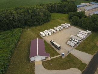 18571 Dewitt Rd, de Witt, IL 61735