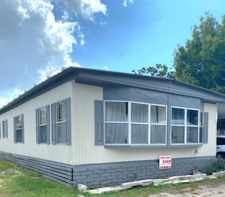 7501 142nd Ave N, Largo, FL 33771