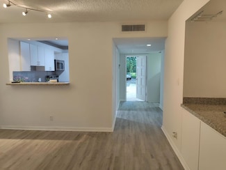 2601 S Course Dr Unit 107, Pompano Beach, FL 33069