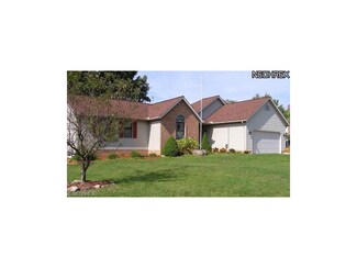 241 Apple Ridge Dr, Apple Creek, OH 44606