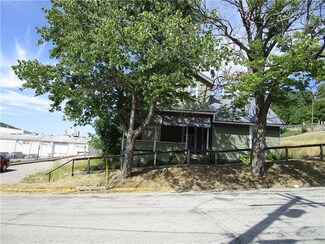 135 Main St Unit 54, Petrolia, PA 16050