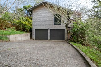 3035 Elderberry Ln, Otis, OR 97368