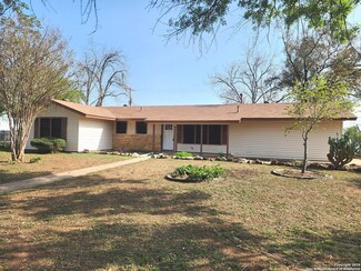 402 Nash Blvd, San Antonio, TX 78223