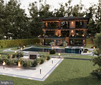 8342 Odricks Ln, McLean, VA 22102