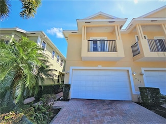 1825 Bridgepointe Cir Unit 15, Vero Beach, FL 32967
