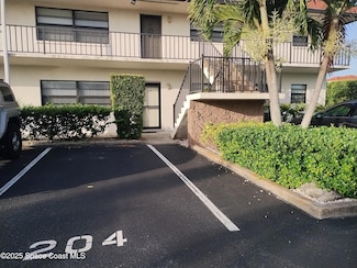 200 Saint Lucie Ln Unit 204, Cocoa Beach, FL 32931