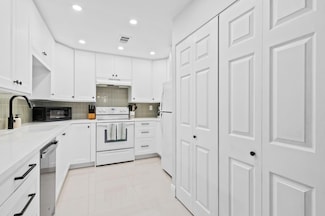 8059 SW 17th Place Unit 5-4, Davie, FL 33324