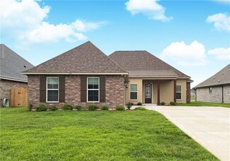 113 Cypress Park Ln, Belle Chasse, LA 70037