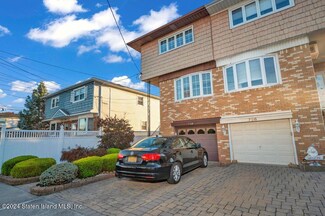 798 Tysens Ln, Staten Island, NY 10306