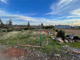 742 Highland Ln, Paradise, CA 95969
