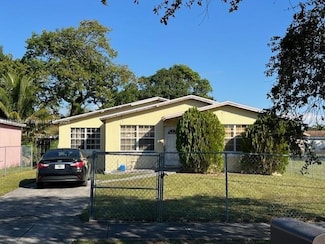 4631 SW 21st St, West Park, FL 33023