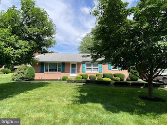 13343 Keener Rd, Hagerstown, MD 21742