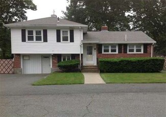 29 Paul St, Dedham, MA 02026