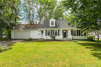 109 Linden Ave, Newark, NY 14513