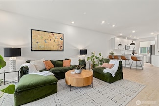 2126 N 147th St Unit D, Shoreline, WA 98133