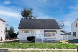 349 Greenwich Ave, Paulsboro, NJ 08066