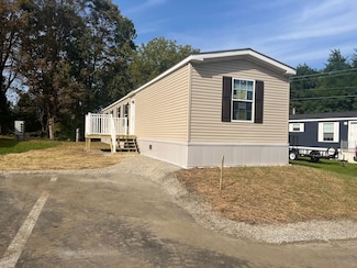 22 Vaughn Ct, Monkton, VT 05473