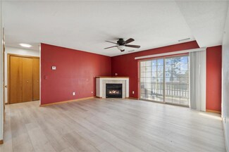 3060 Wilson Ave SW Unit 7, Cedar Rapids, IA 52404