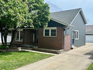 13005 S Blossom Dr, Alsip, IL 60803