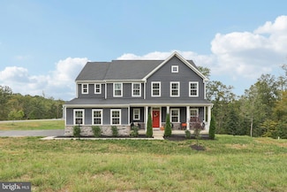 1 Granville Dr, Fredericksburg, VA 22405