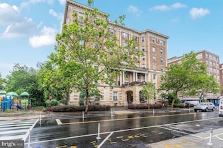 1851 Columbia Rd NW Unit 310, Washington, DC 20009