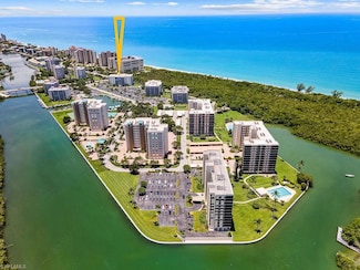 3 Bluebill Ave Unit 303, Naples, FL 34108