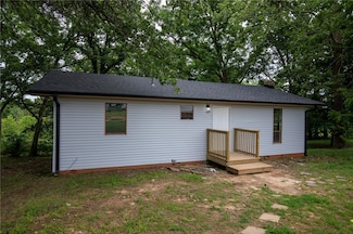 17388 Clantonville Rd, Garfield, AR 72732