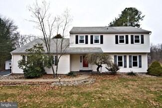 18 Kuhn Dr, Furlong, PA 18925