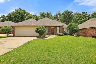 120 Greenfield Ridge Dr, Brandon, MS 39042