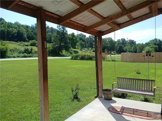 10689 Highway 103 S, Green Forest, AR 72638