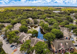 8633 Fancy Finch Dr Unit 201, Tampa, FL 33614