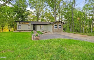 630 Ancient Oaks Ct, White Pine, TN 37890