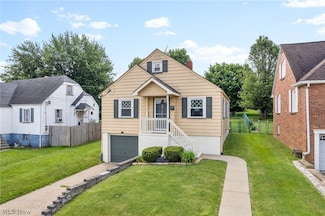 1220 Glencairn Rd, Weirton, WV 26062