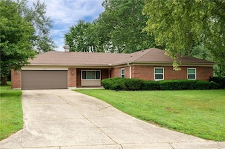 2915 Homeway Dr, Beavercreek, OH 45434