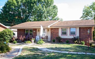 420 Oxford Dr, Greensburg, PA 15601