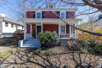 310 7th St SW, Charlottesville, VA 22903