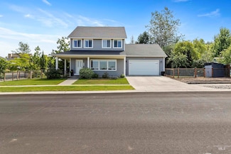 2381 E 6th St, Moscow, ID 83843