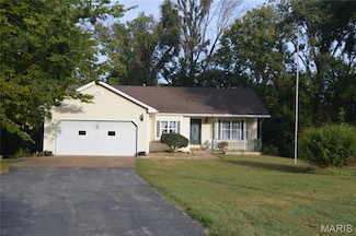 189 Meyer Dr, Collinsville, IL 62234